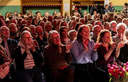 Bli med på Pub i Sangerhuset