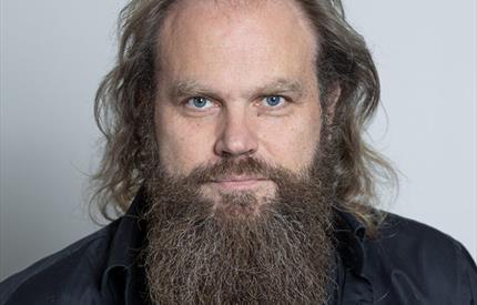 Høyt oppå fjellet - tilbake fra rundtomkring, Atle Auran hos Kunst & Kaos