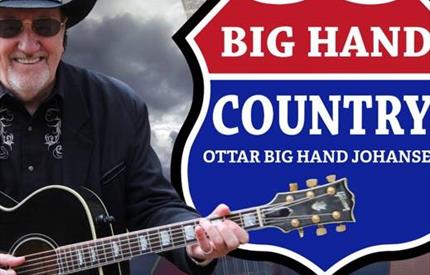 Ottar "Big Hand" Johansen på Låven