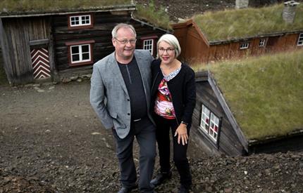 Langs Rørosbanen // Charlies formiddagskino/Tynset bibliotek