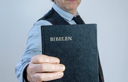 Bibelen med Are Sende Osen