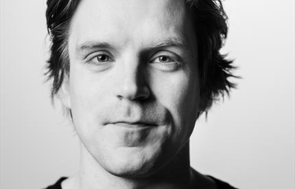 Regissør og skuespiller Jon L. Rohde