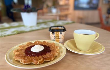 Åpen butikk og kafe på Rørosmeieriet