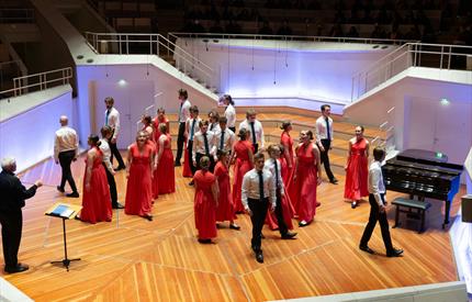 Defrost Youth Choir i Røros kirke