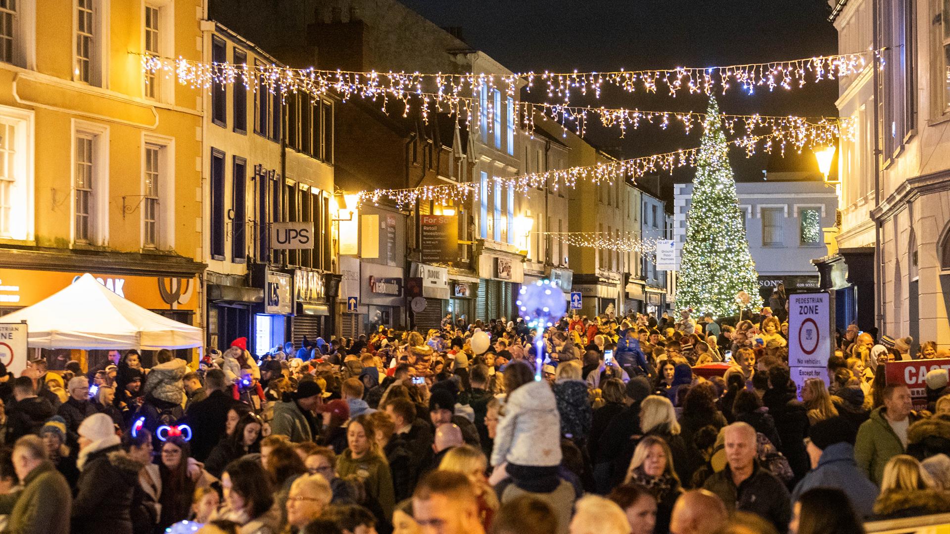 High Street Stage crownd awaiting the switch on