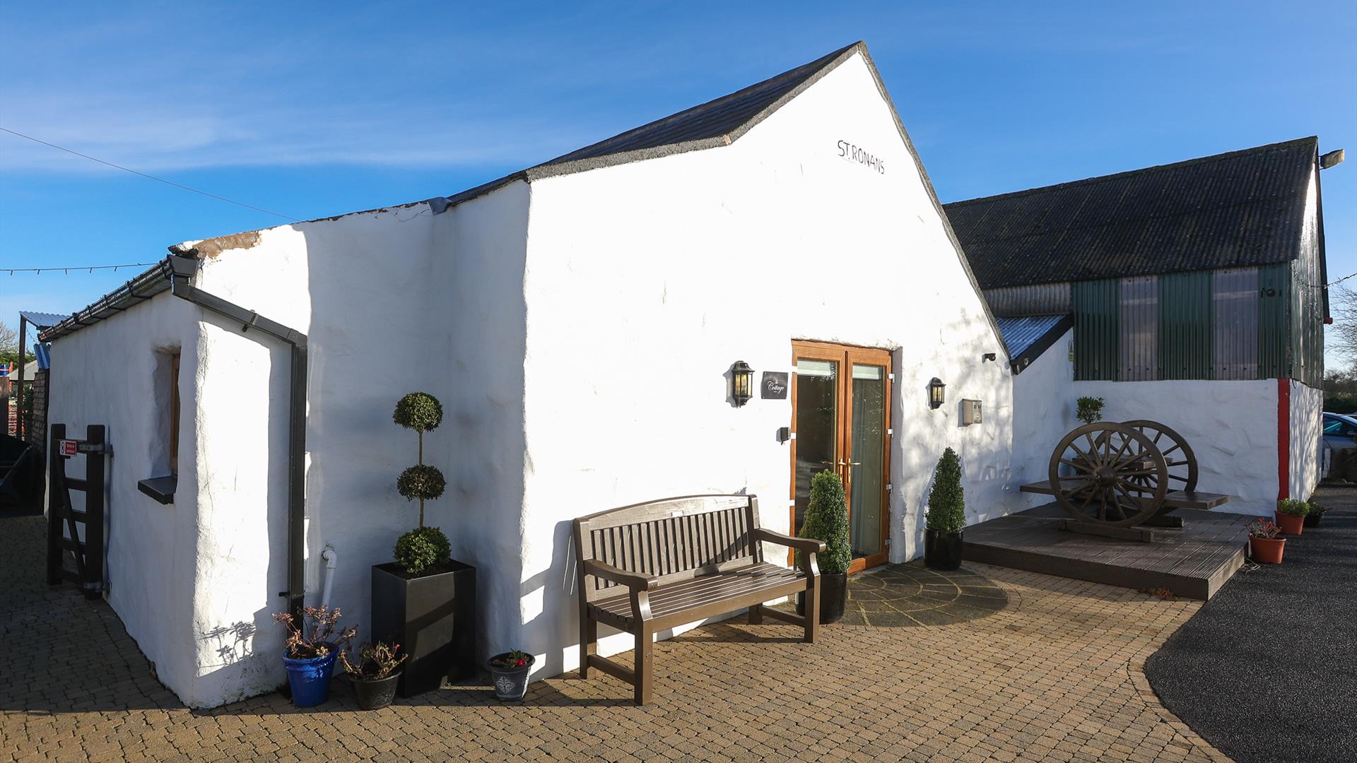 St Ronans & The Stables