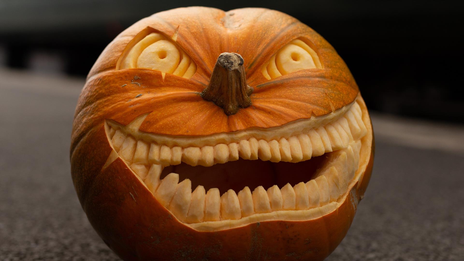 Halloween Steam Sunday