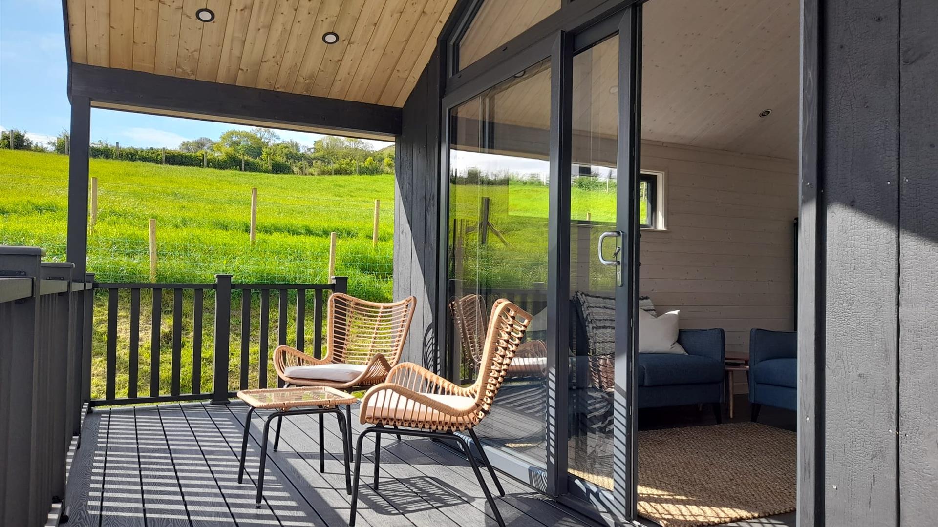 Briarfield Farm Stays - Uisce Cabin