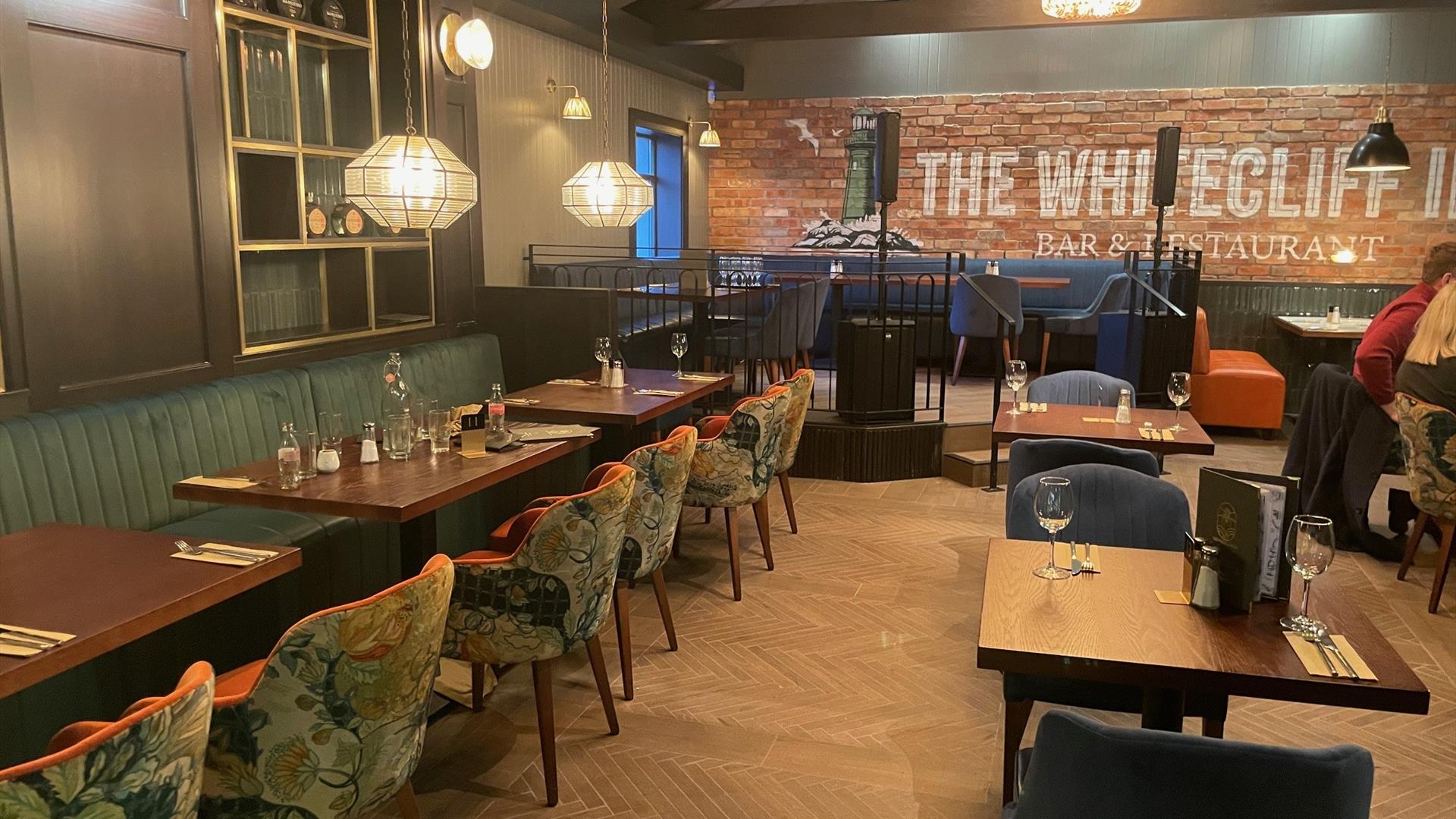 The Whitecliff Inn
