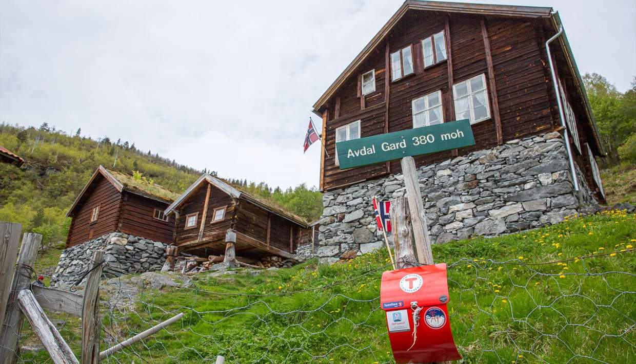 Utladalen, Årdal