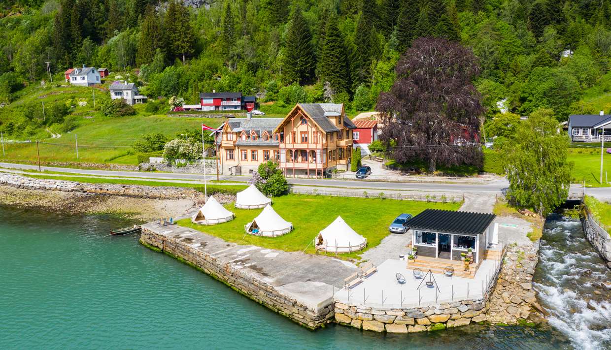 Døsen Gard Glamping
