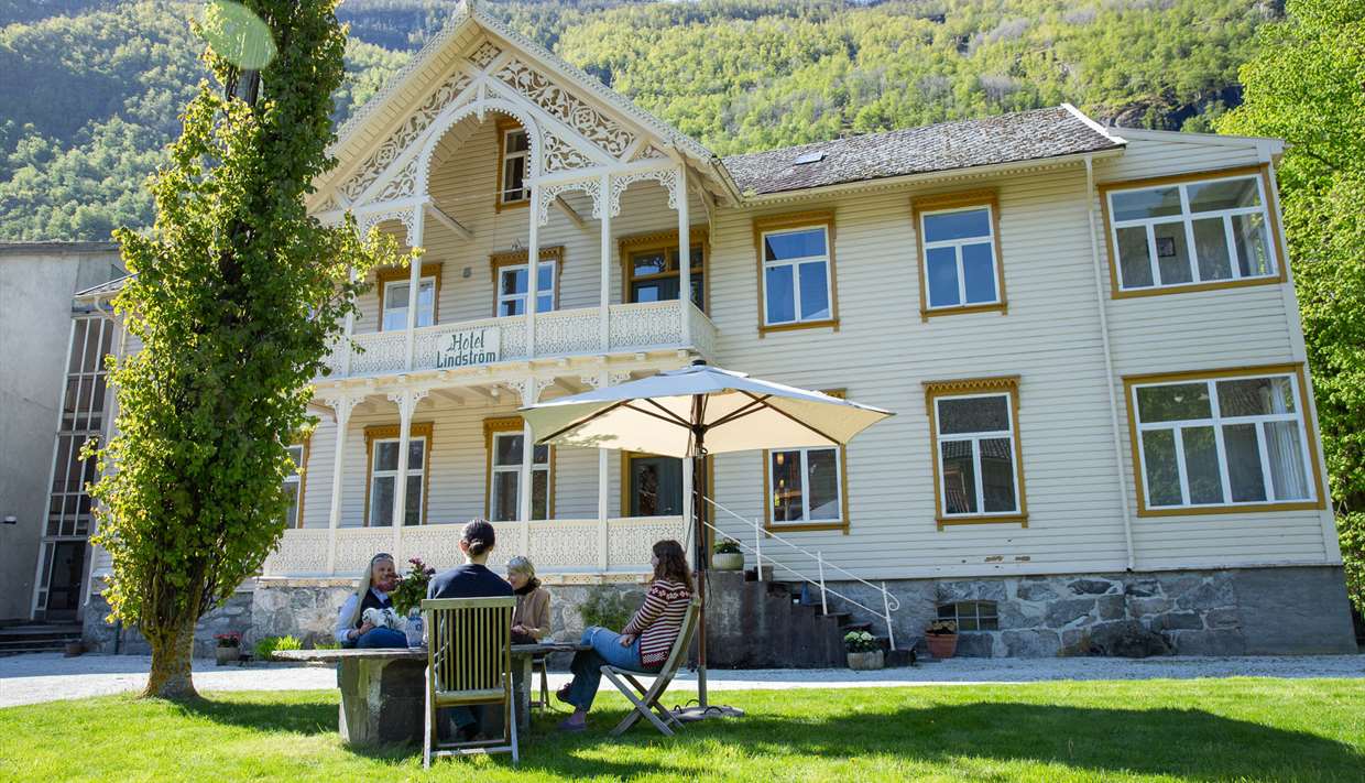 Lindstrøm Hotell