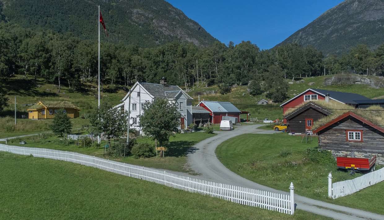 Eggum Gard Lærdal