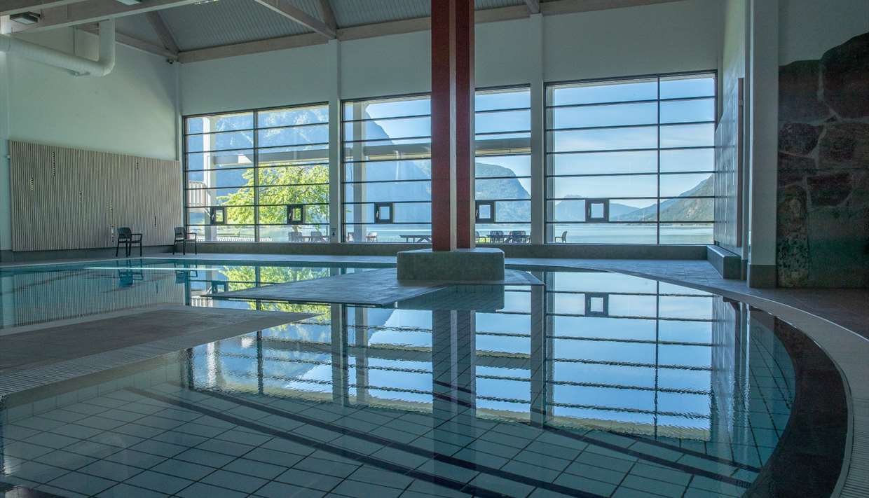 Fjordstova Pool, Skjolden