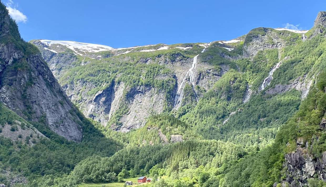 Finnabotnen Fjord Lodge