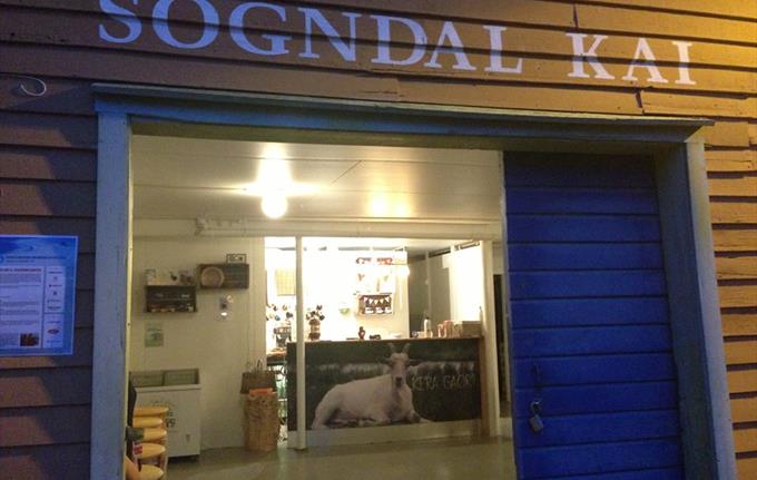 Dampskipskaien Sogndal
