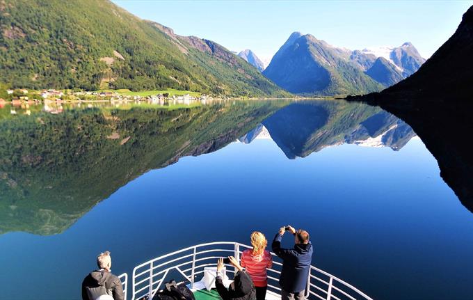 Glaciertour Fjord Cruise