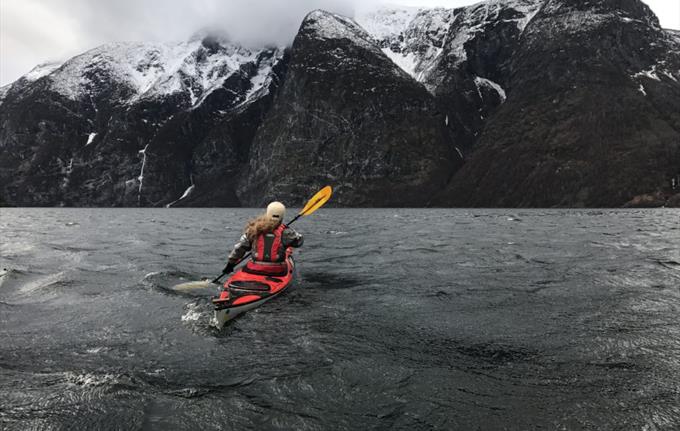 Vinter kajakk Årdal