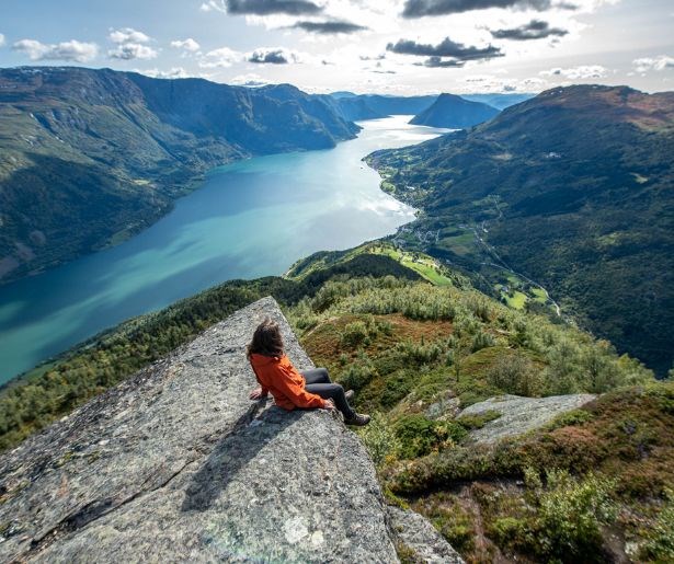 |Børesteinen, Luster