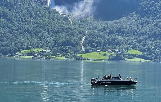 Luster Fjordhytter - boat rentals
