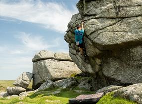 Bouldering on Dartmoor