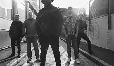 Kirris Riviere and the Delta du Bruit live blues at The Old Picture House, Seaton, East Devon.