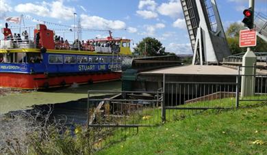 Exeter Canal Cruise -Exmouth to Exeter