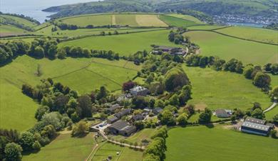 Nethway Farm Holiday Cottages Outside