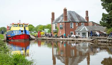 Exeter Canal Cruise