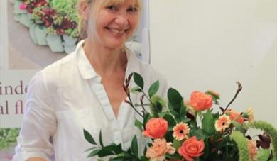 Saturday 9th March- Mother's Day Floral Workshop, 10.00am – 12:30pm Crafting memories – spend the morning constructing a pretty delicate Mother's Day