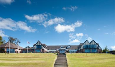 Woodbury Park Hotel & Golf Club exterior