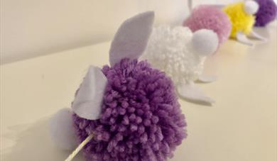 Create a Pom Pom Bunny Garland KINGSBRIDGE - children's craft workshop
