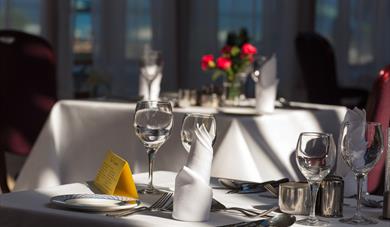 Super Value Midweek Christmas Lunch with Entertainment and Tea