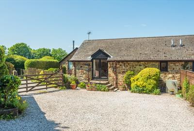 Woodpecker Barn, Woodleigh