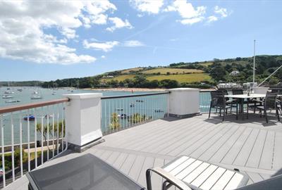 21 The Salcombe (Quarterdeck), Salcombe