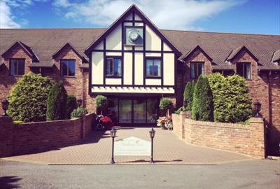 Woodbury Park Hotel reception