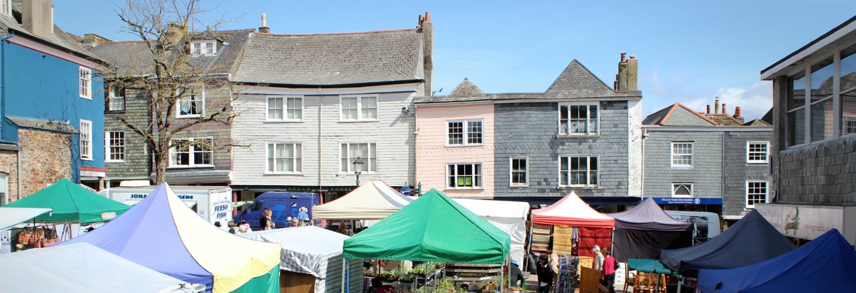 Totnes Market in Civic Square