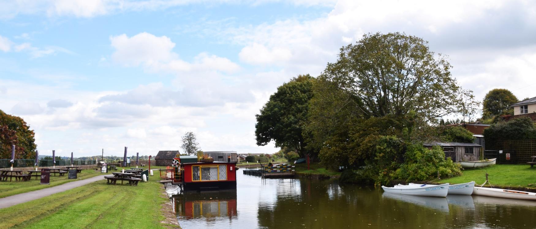 Grand Western Canal, Tiverton