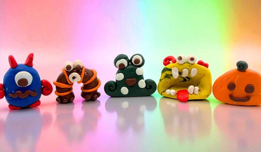 Modelling Clay Workshop at House of Marbles