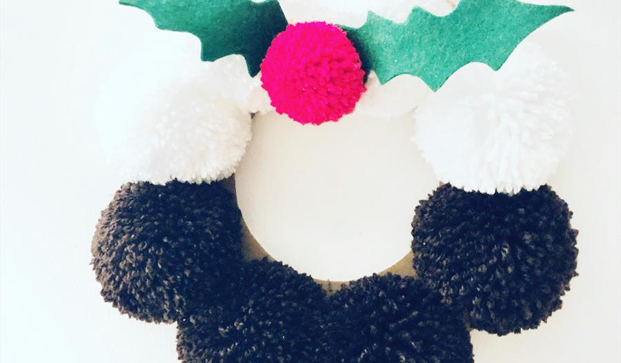 Christmas Pudding Wreath