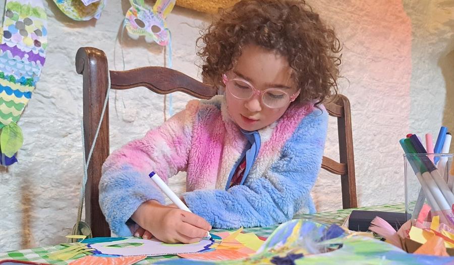 Family Craft with Incy