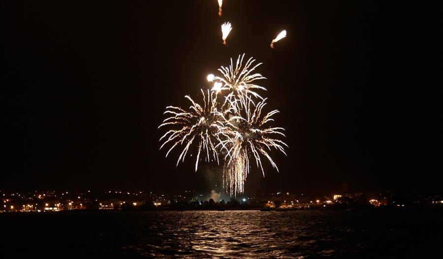 Firework Cruise