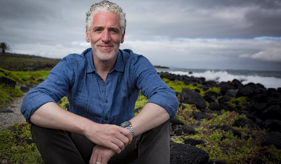 Gordon Buchanan