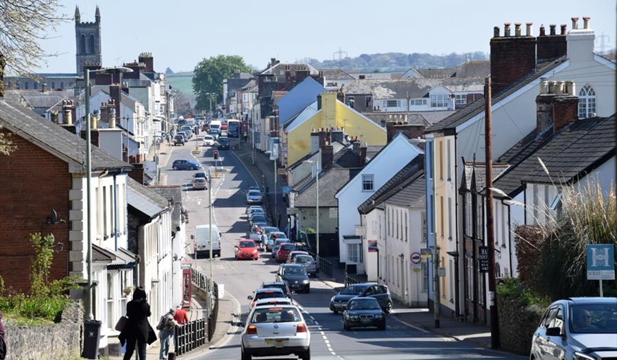 places to visit honiton devon