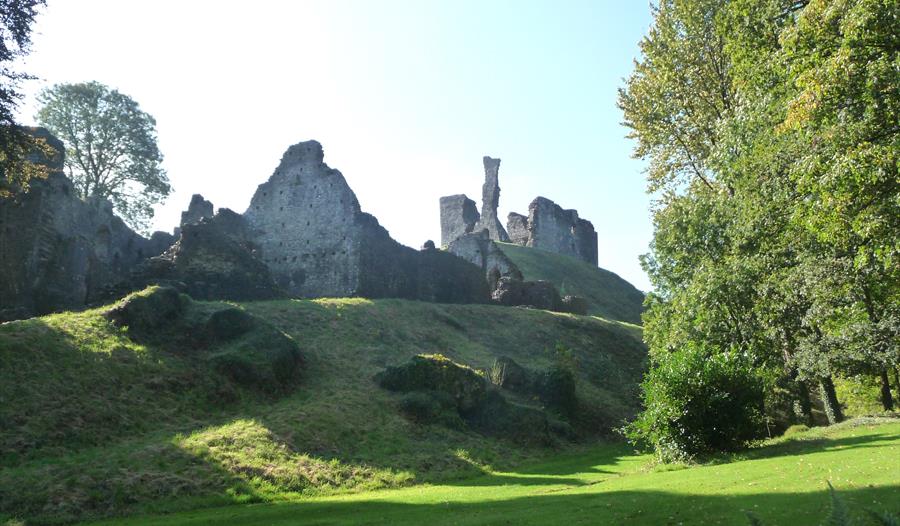 Okehampton Castle, Two Castles Trail