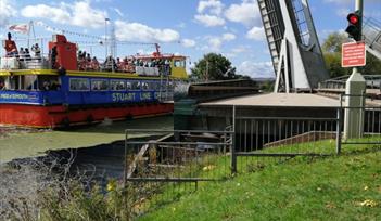 Exeter Canal Cruise -Exmouth to Exeter