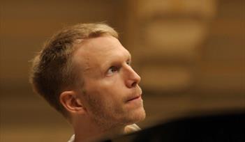 Kristian Lindberg (Piano)