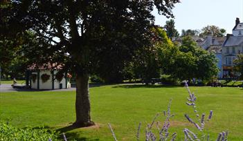 Dawlish Lawn