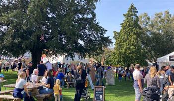 Free to attend locally focused food and drink festivals celebrating producers #awardwinning #notforprofit #eatlocal #southwest