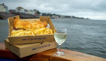 Fish N Fizz Cruise